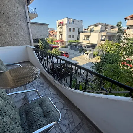 Izgrev Sarafovo-3