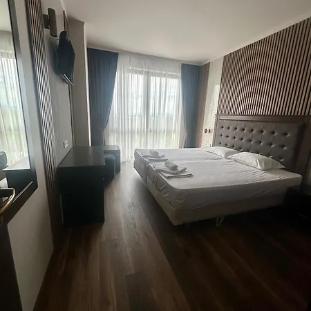 Private Apartment In Barcelo Royal Beach-3