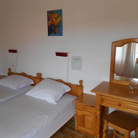 Nelly Guest House-2