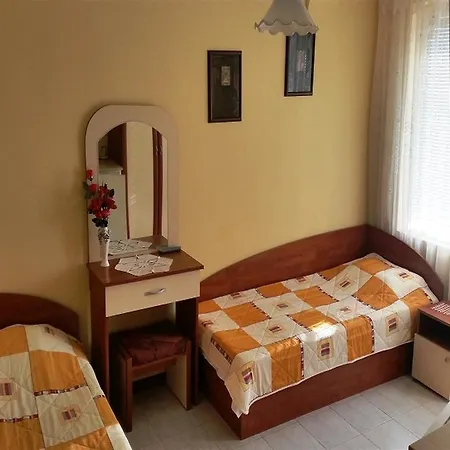 Къща за гости Кономаеви-2