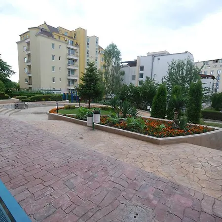 Elite 4 Sunray Apartments-2
