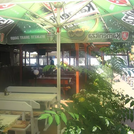 Ryor Hotel - Restaurant & Free Parking-2