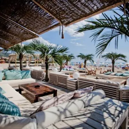 Private Apartament In Hotel Poseidon-3