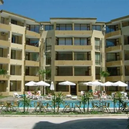 Sands Holiday Apartments-2