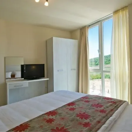 South Pearl-3