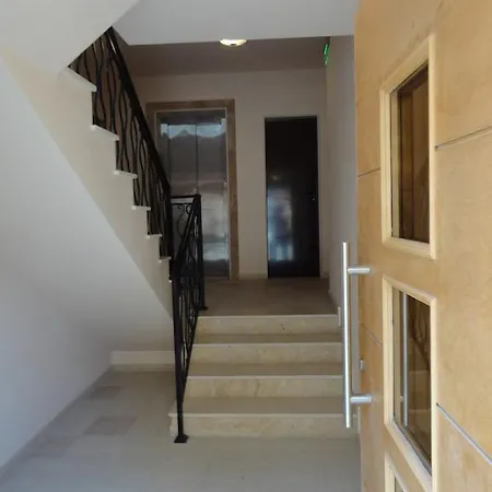 Holiday Apartments In Pomorie-2