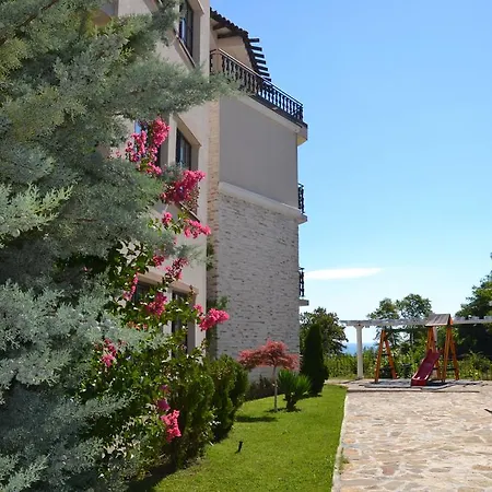 Apartment On The Cliff Obzor-2