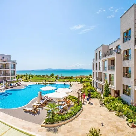 Diamond Beach Apartments-3