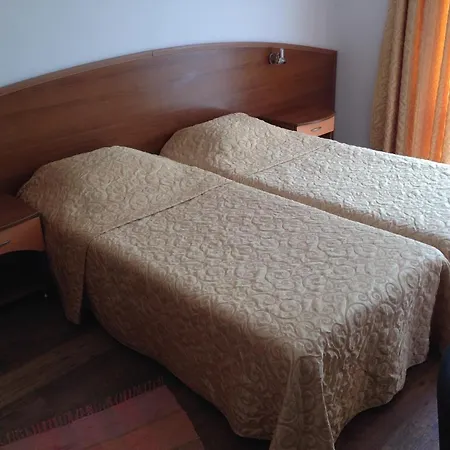 Family Hotel Hit-2