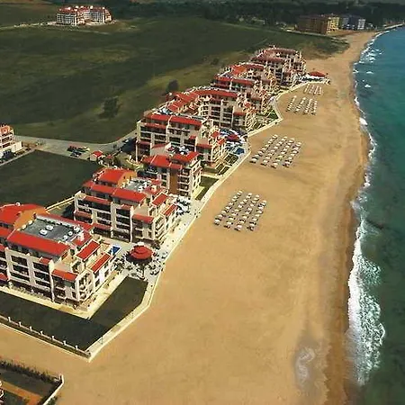 First Line Apartment at Obzor-3