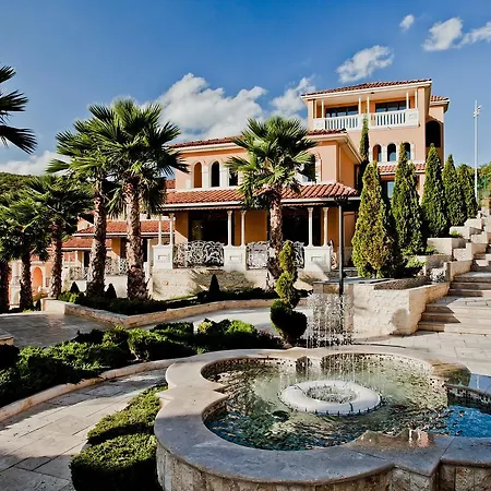 Villas Elenite Premium-2