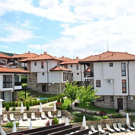 Bay View Villas - Luxury Villas & Apartments-2