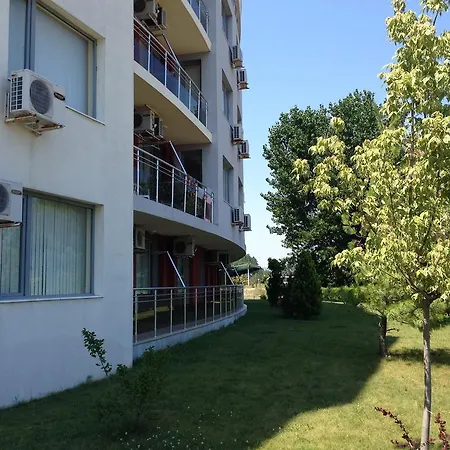 Aparthotel Ruby-3