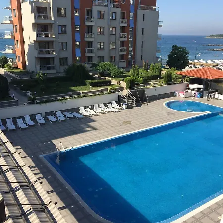 Apartments Helios-3