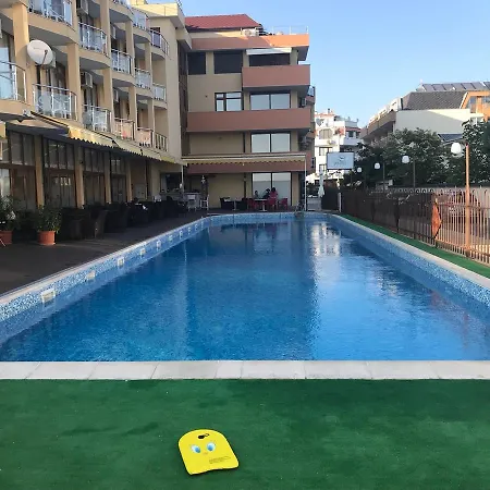 Aqua Dolphin Beach-2