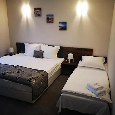Family Hotel Novel City-2