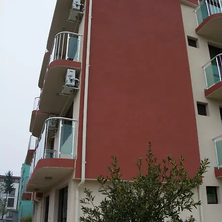 Stedy Guest House-2
