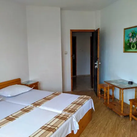 Guest House Dzhegosh-3