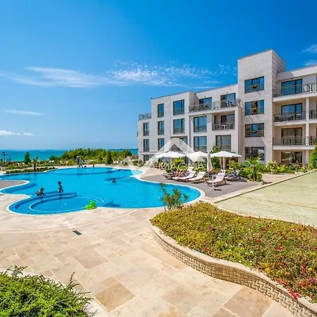 Studio In Diamond Beach-3
