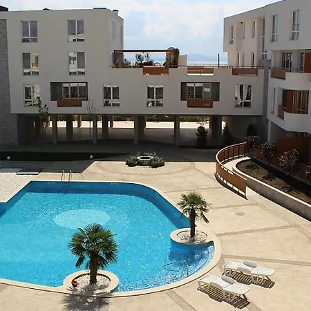 Apartments In Las Brisas-3