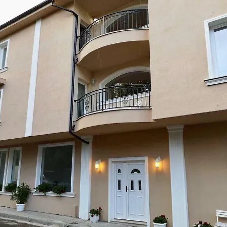 Guest House Nel-2