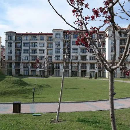 Aivazovsky Park Anchialos H14-2