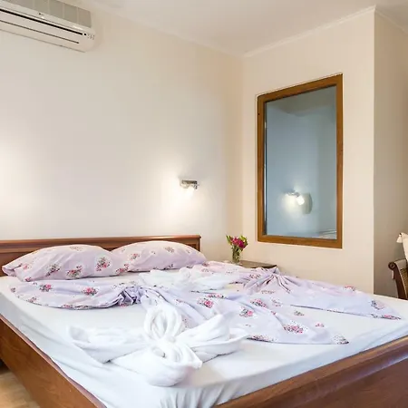 Sozopol Seaside Villa-2