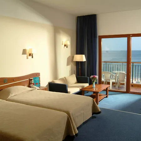 Hotel Riu Helios Bay-3