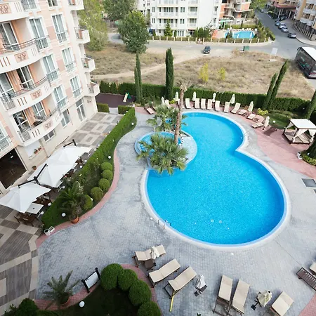 Cozy Studio In Aphrodite Palace Complex-2