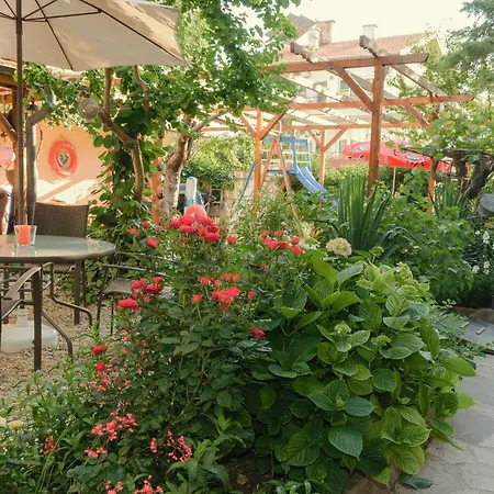 Holiday House Gendar, Chernomorets-3