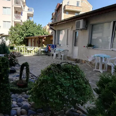 Guest House Dimovi-2