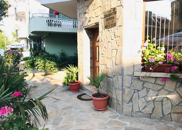 Джорджия Hotel Китен