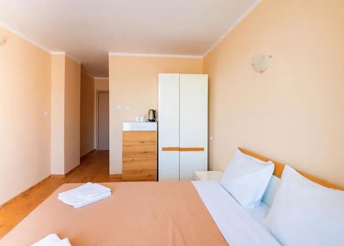 Pet friendly House With Garden Hotel Pomorie