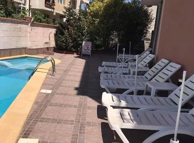 Hotel Aldemar Italia Равда