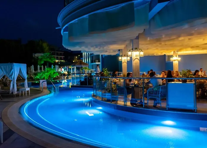 Siena Premium Retreat Hotel Лозенец