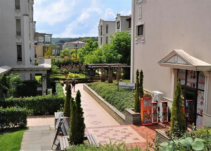 Студио в Green life Hotel Созопол