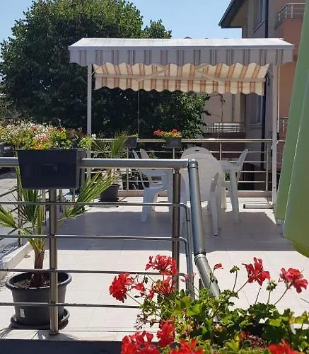 Holiday House Obzor