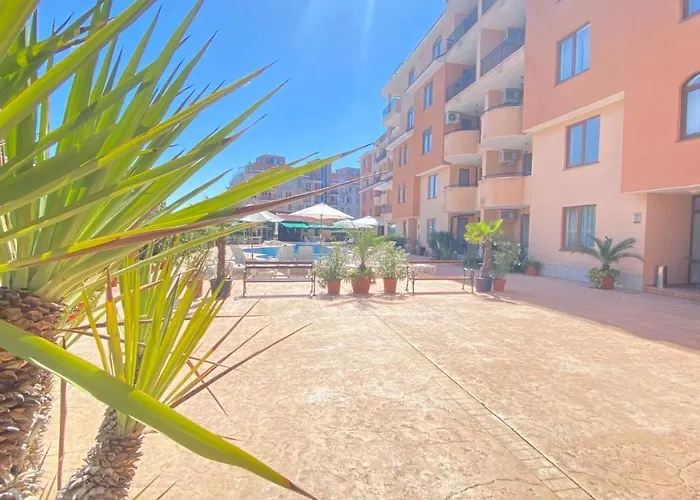 Bratanov Kasandra Sunny Beach