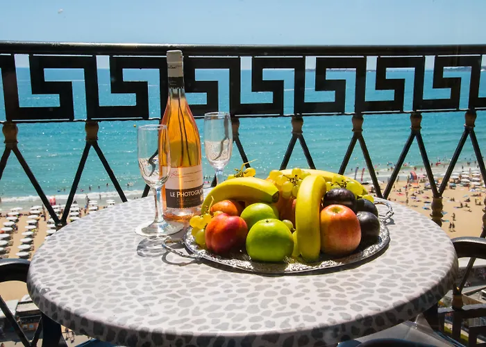 Sunny Beach Hotels With Jacuzzi in Room near Sunny Beach Amusement Park