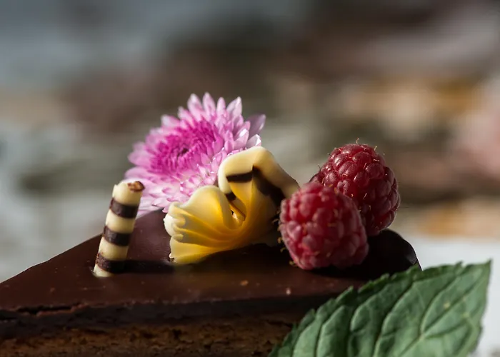 Sunny Beach Hotels near Varna Airport (VAR)