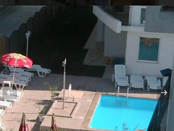 Pet friendly Azzuro Apartment Sunny Beach