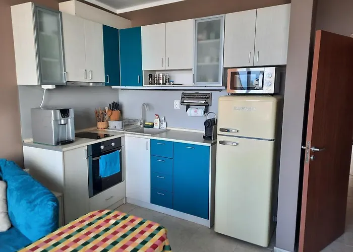 Gnezdo Apartment Sarafovo Бургас