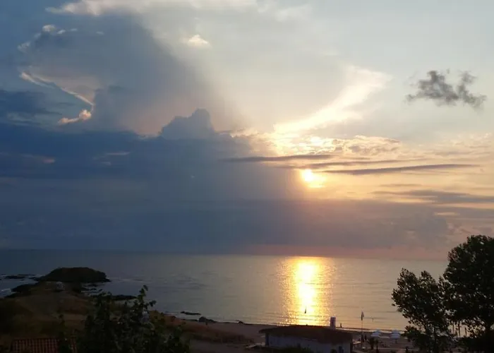 Studio See Paradise Лозенец