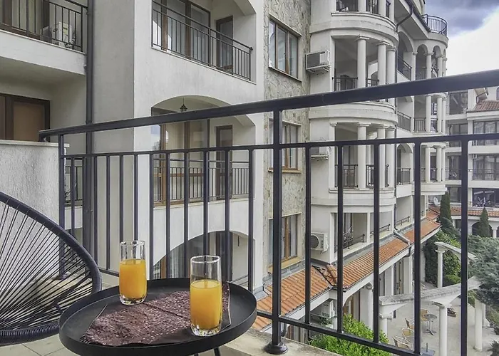 Chateau Del Mar Holiday Apartments Sunny Beach