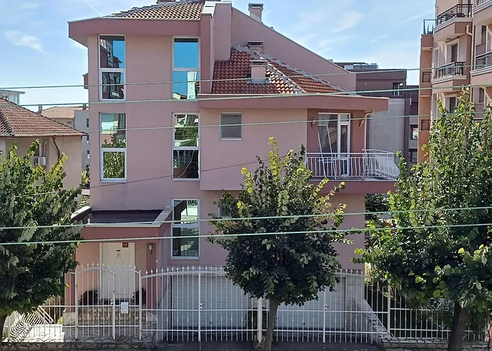 Guest Rooms Deva Burgas City