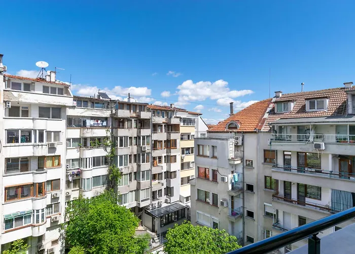 Joy Apartament Burgas Center & Free Parking