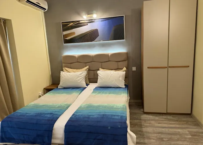 Family Hotel Neptun - Лозенец