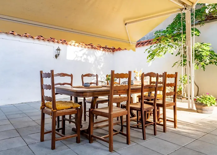 Irb Guest House Emona 4 Несебър