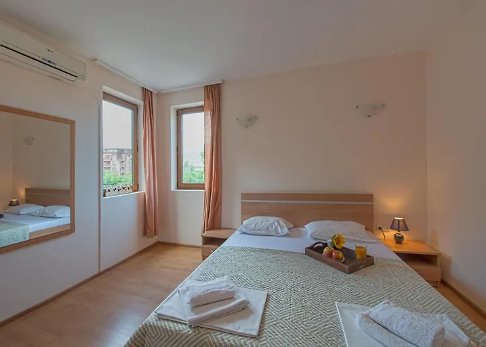 PMG Laguna Apartments Sunny Beach