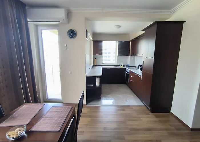 Haustierfreundliches Apartments In Vip Classic Slantschew brjag